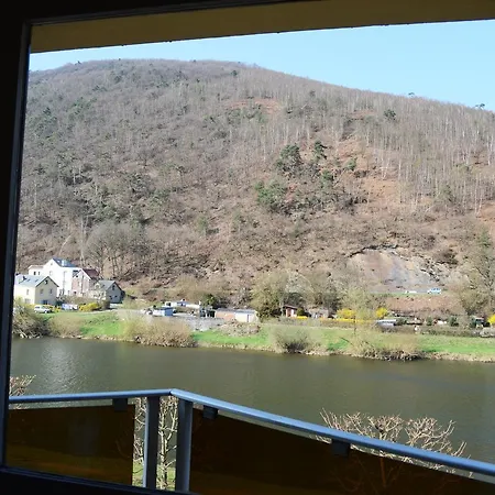 Le Francois Ier Hotel Revin